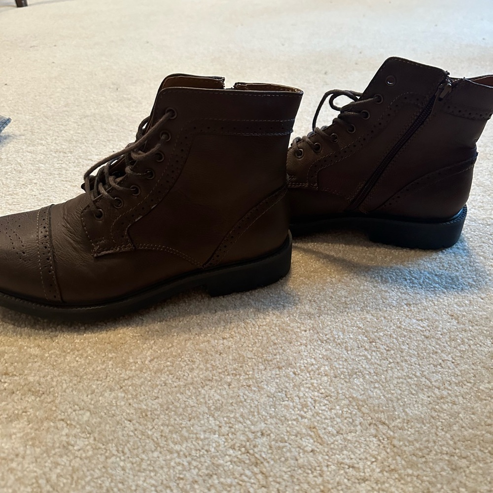 Kohl's Dark Brown Lace-Up Boots
